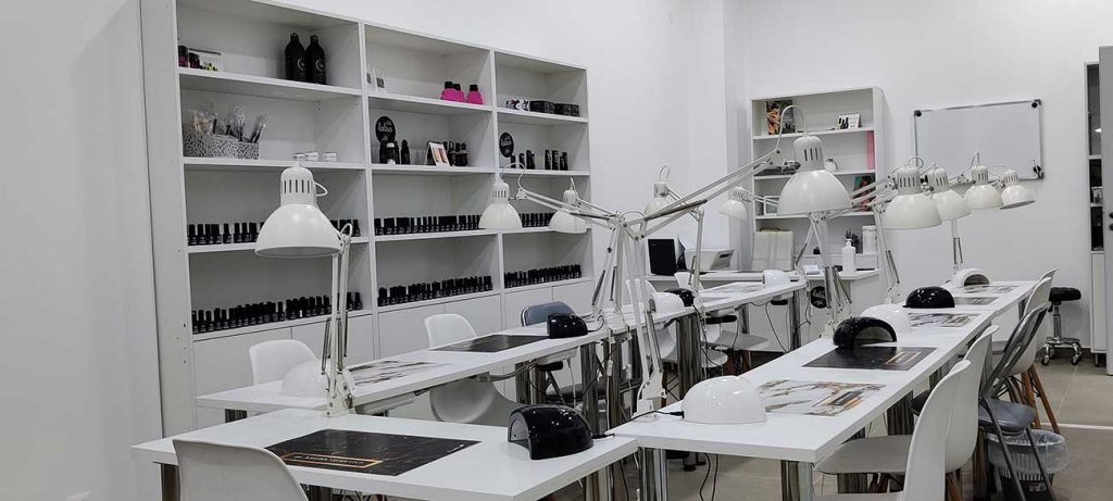 CASA ESTETICA ΚΕΡΚΥΡΑ Μανικιούρ Πεντικιούρ Studio Academy Κέρκυρα 10